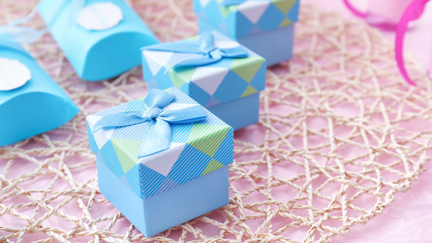 Discover Exciting Wins Look What Mom Found Giveaways for Parents